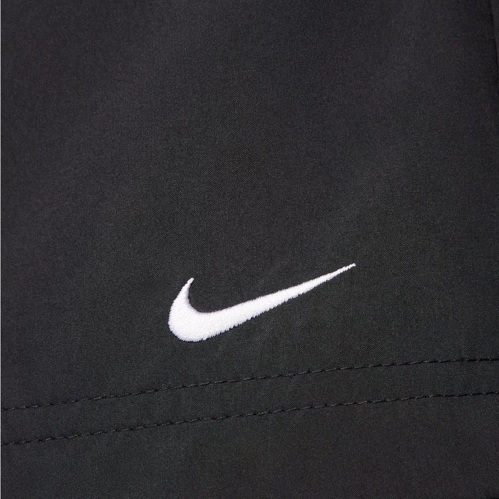 NWT Nike Sportswear Classic Wovens
Women's Mid-Rise Shorts Black XL - Picture 5 of 9